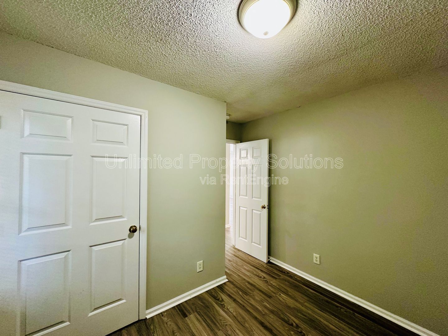 DOWNTOWN WILMINGTON - 3BD/2BA - Blocks from Castle Street Arts District! property image