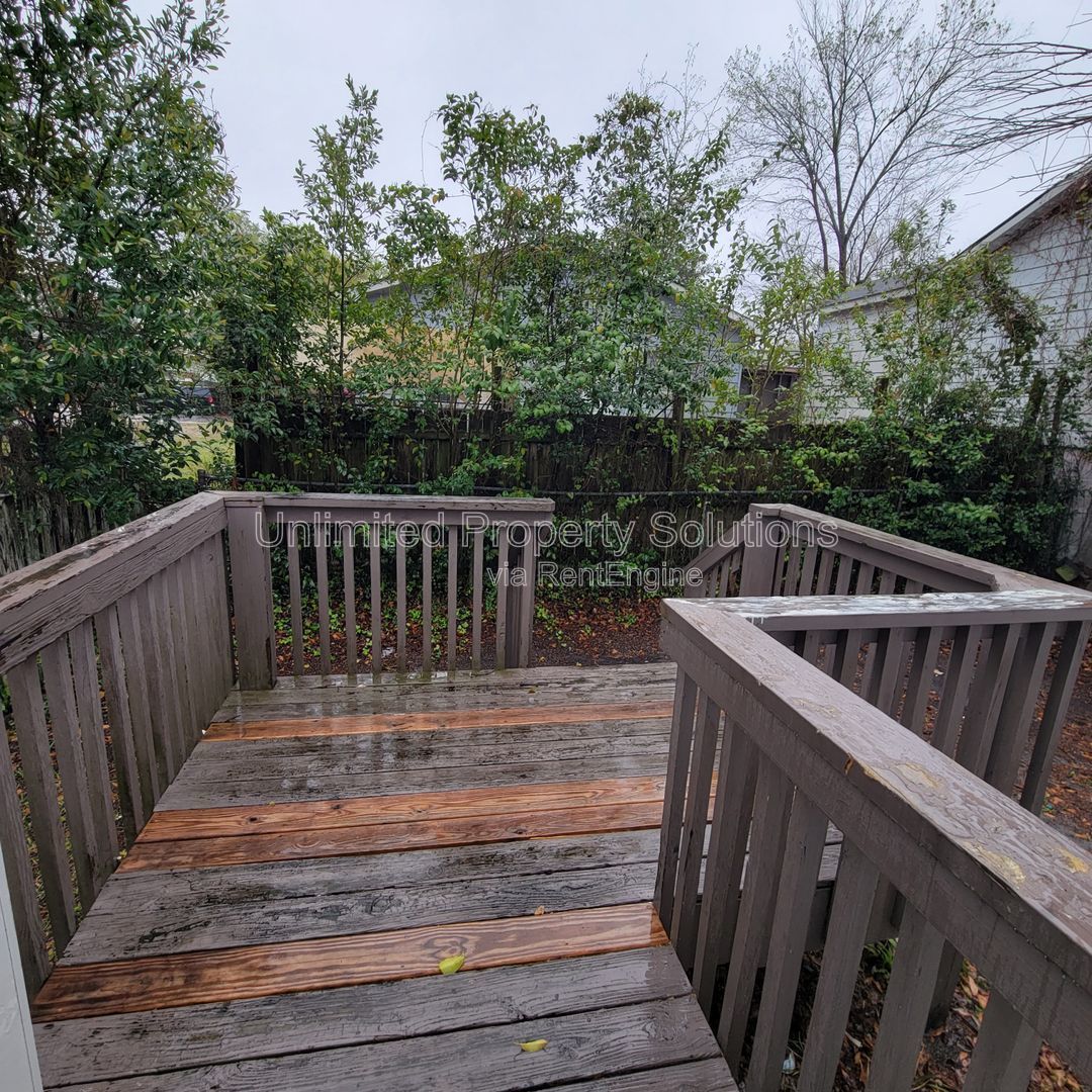 DOWNTOWN WILMINGTON - 3BD/2BA - Blocks from Castle Street Arts District! property image