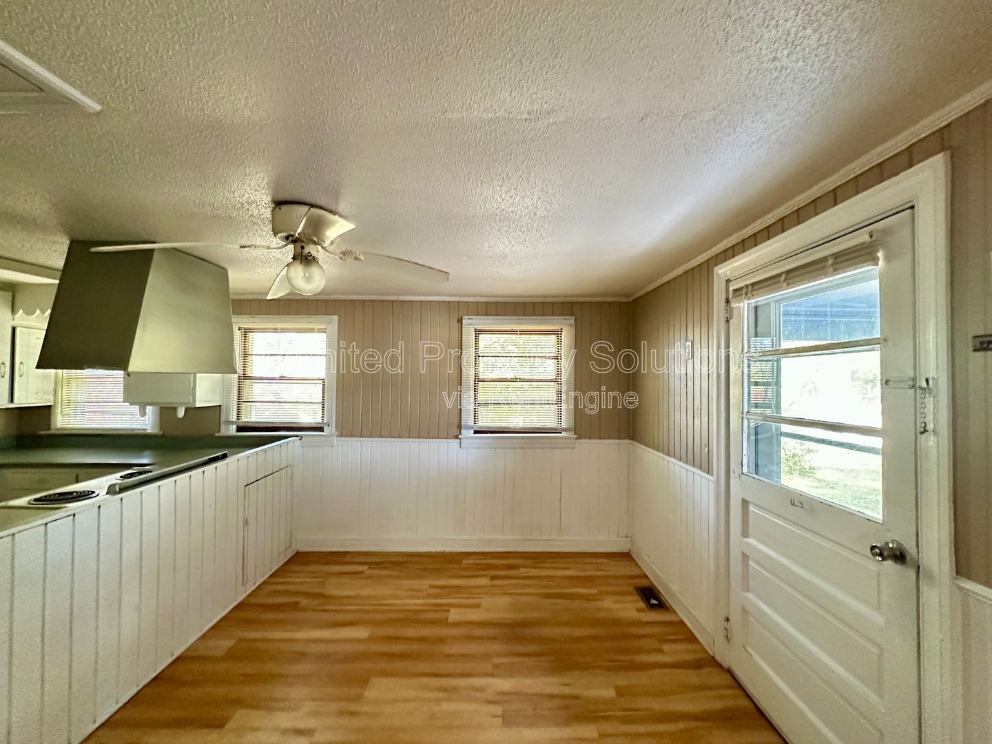 SEAGATE AREA/MYRTLE AVENUE - Minutes to Wrightsville Beach property image