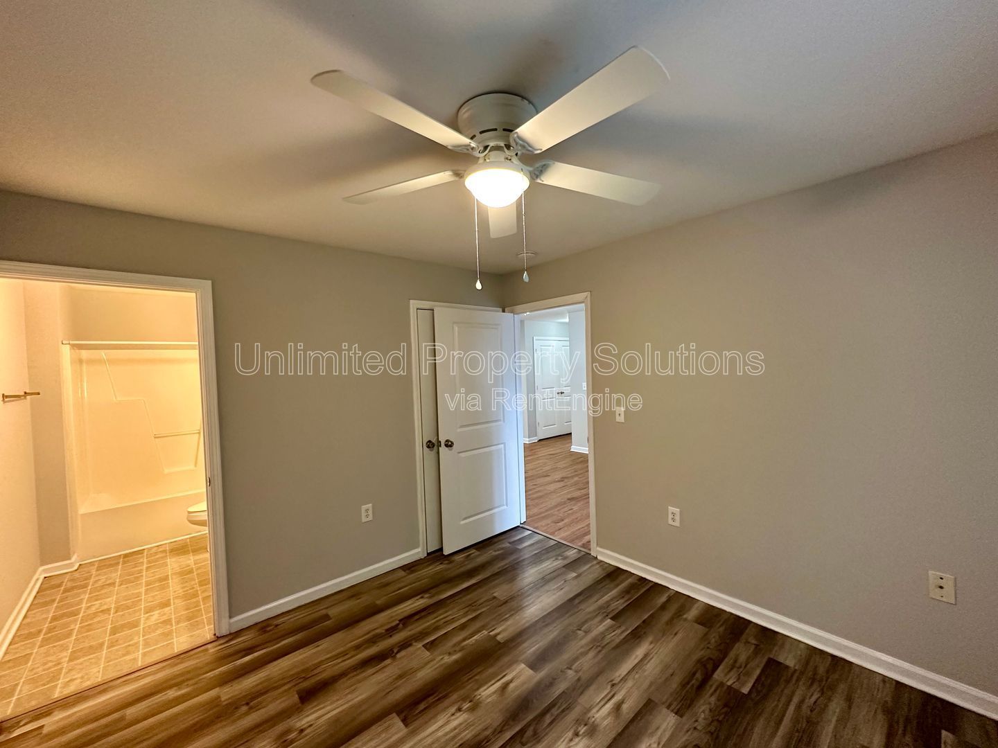 KERR CROSSING - 3 Bedroom/3 Bathroom in a great location! property image