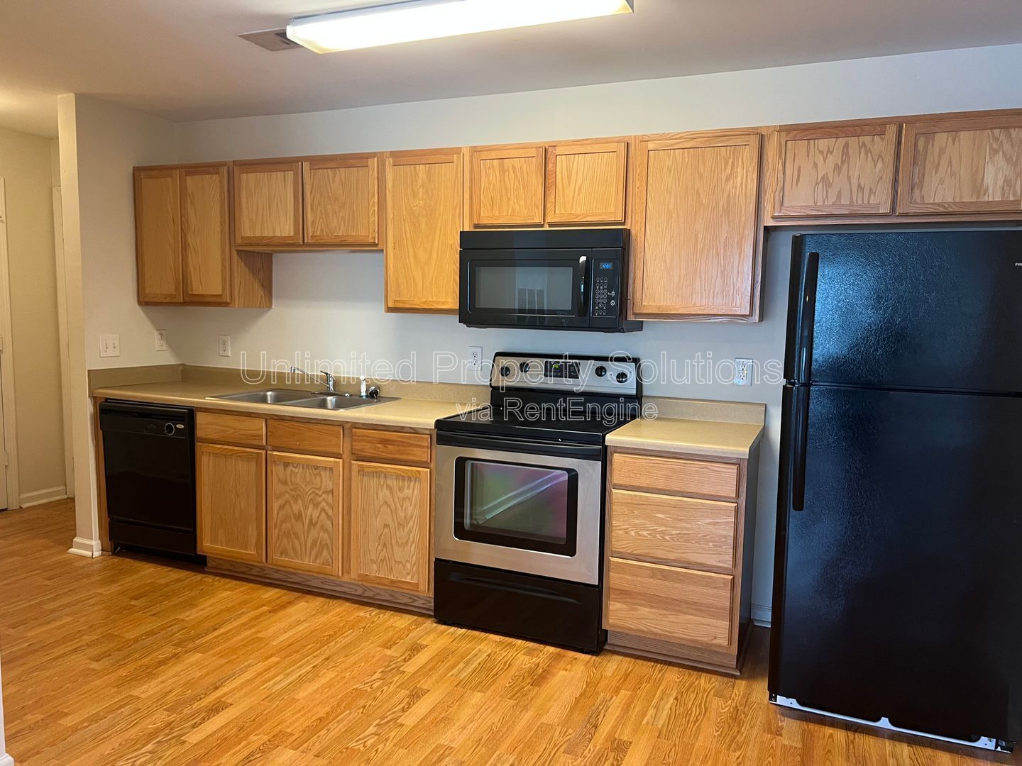 KERR CROSSING - 3 Bedroom/3 Bathroom - Availability Now! property image