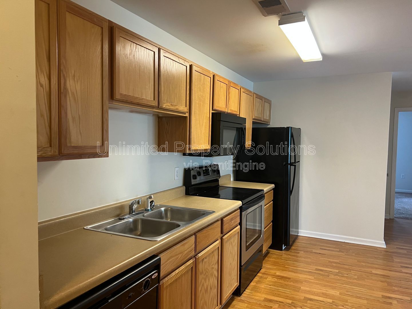 KERR CROSSING - 3 Bedroom/3 Bathroom - Availability Now! property image