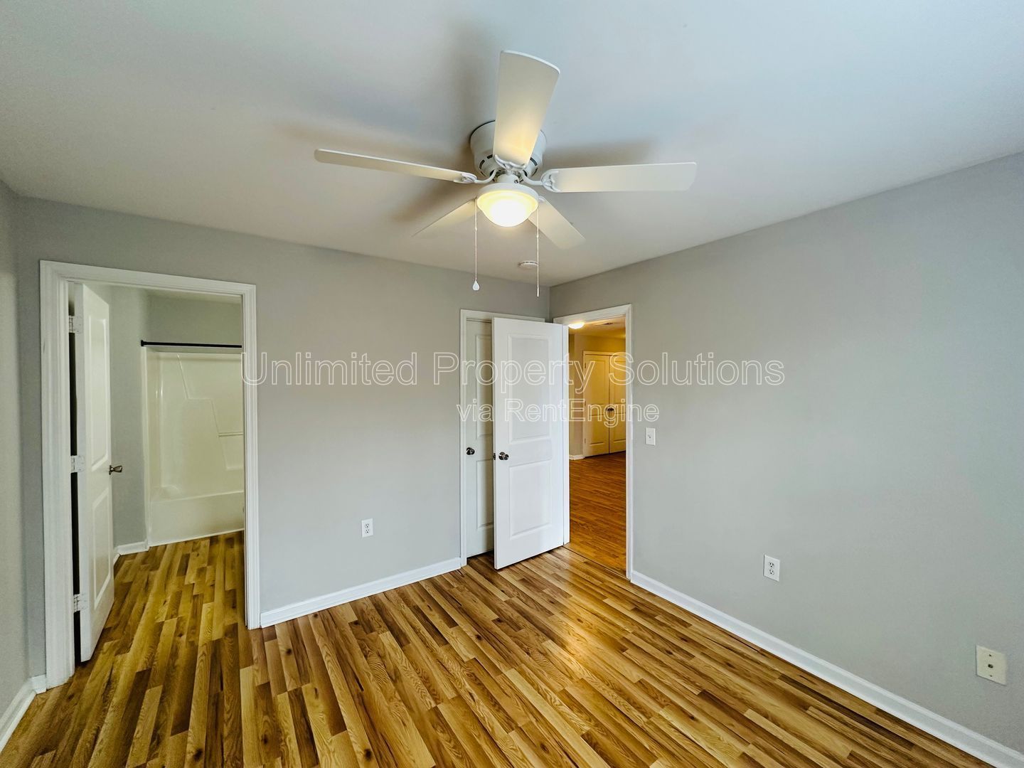 KERR CROSSING - 3 Bedroom/3 Bathroom - Availability Now! property image