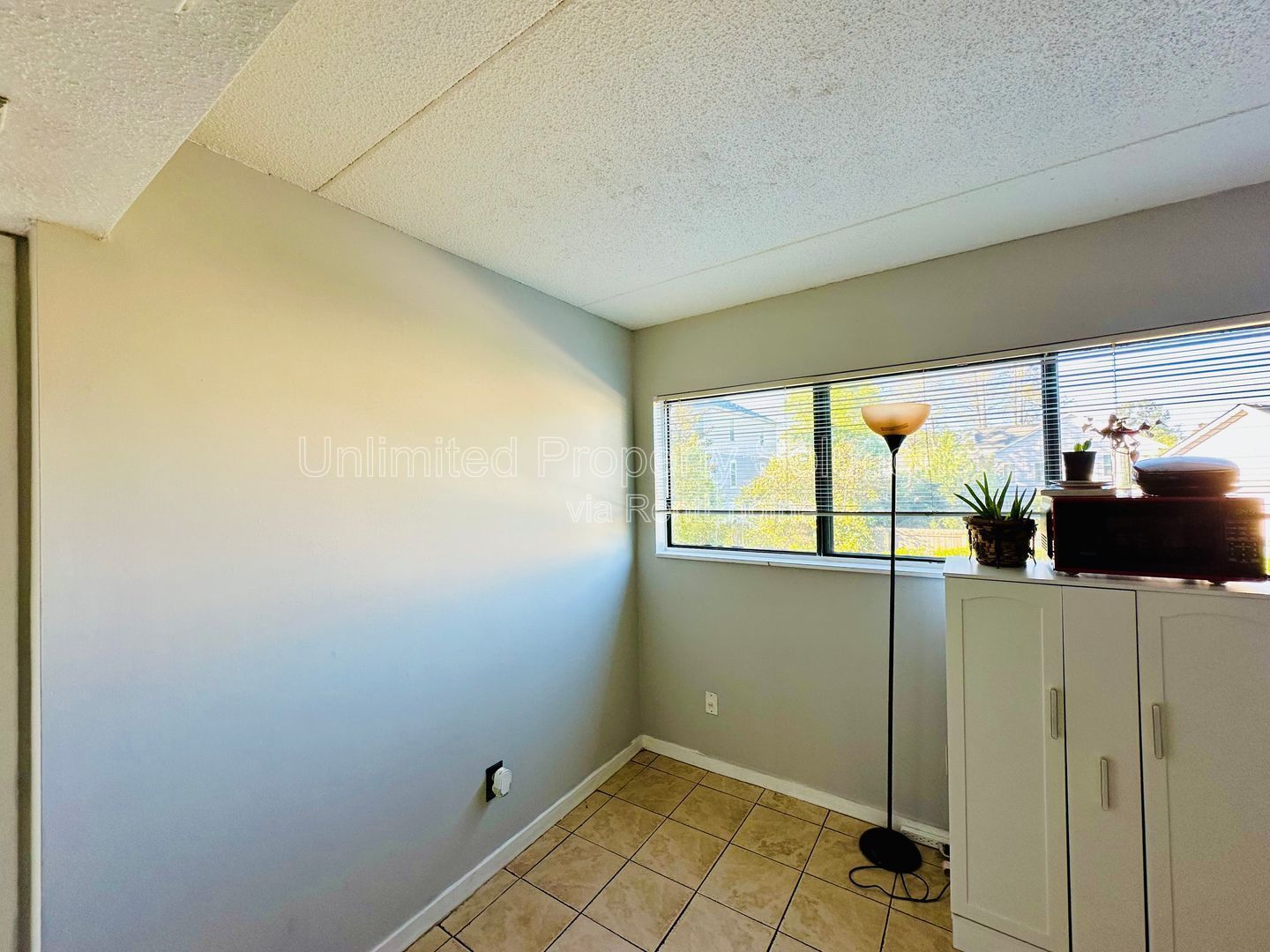 CAMPUS EDGE - Student housing within walking distance to UNCW! property image