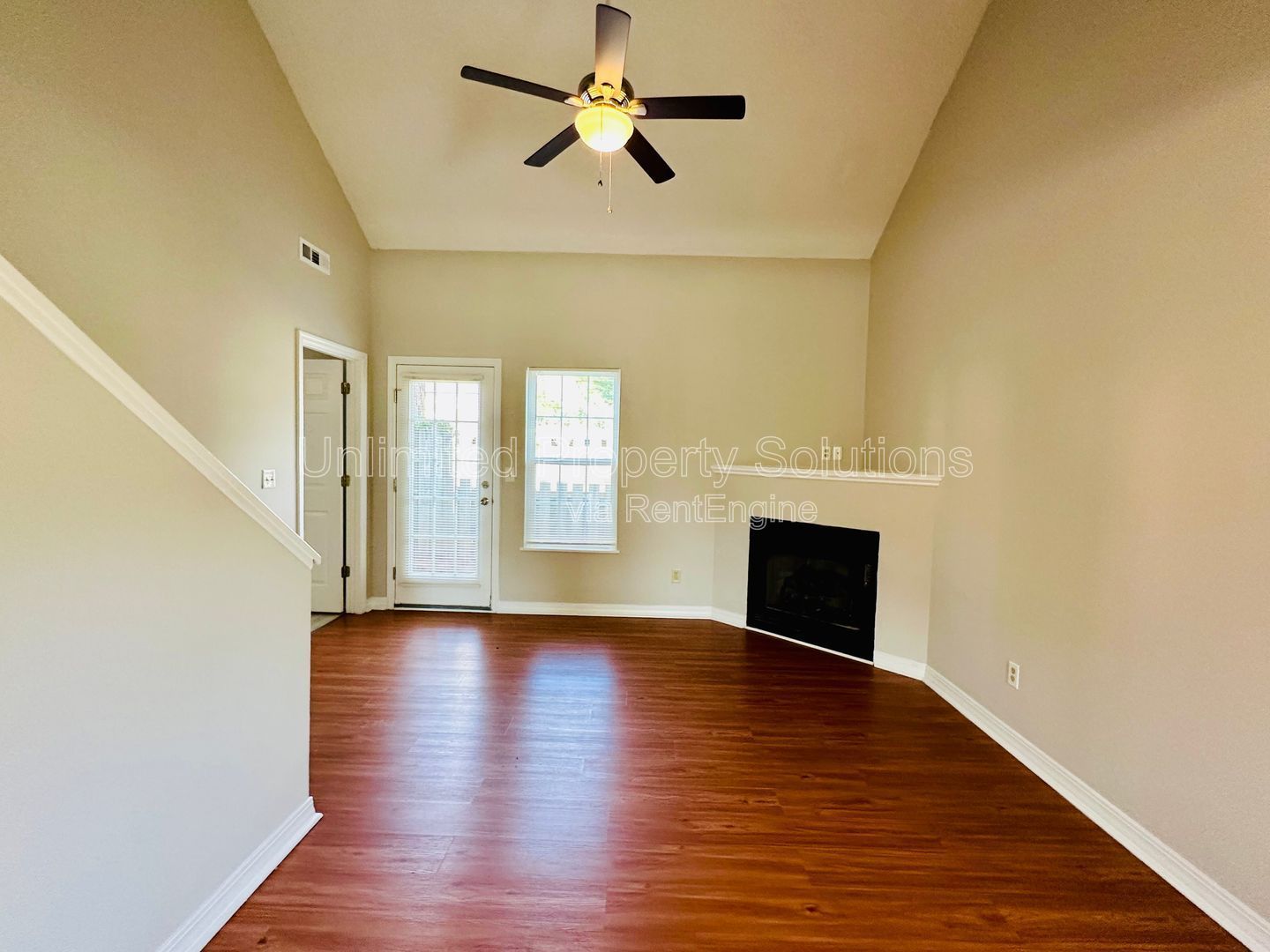 PORT CITY COMMONS - Three bedroom townhome within minutes of downtown Wilmington, riverwalk and Wilmington International Airport property image