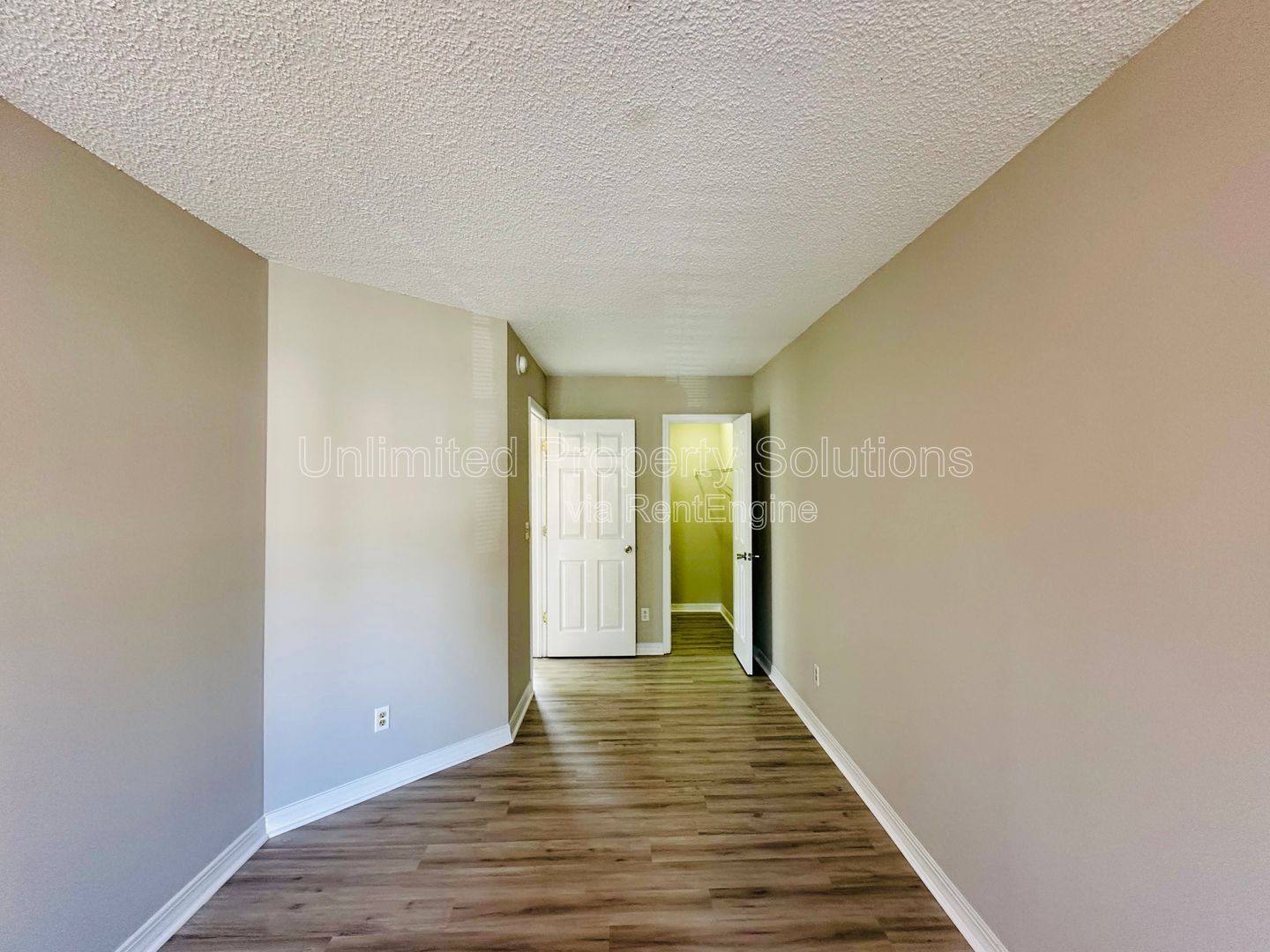 PORT CITY COMMONS - Three bedroom townhome within minutes of downtown Wilmington, riverwalk and Wilmington International Airport property image