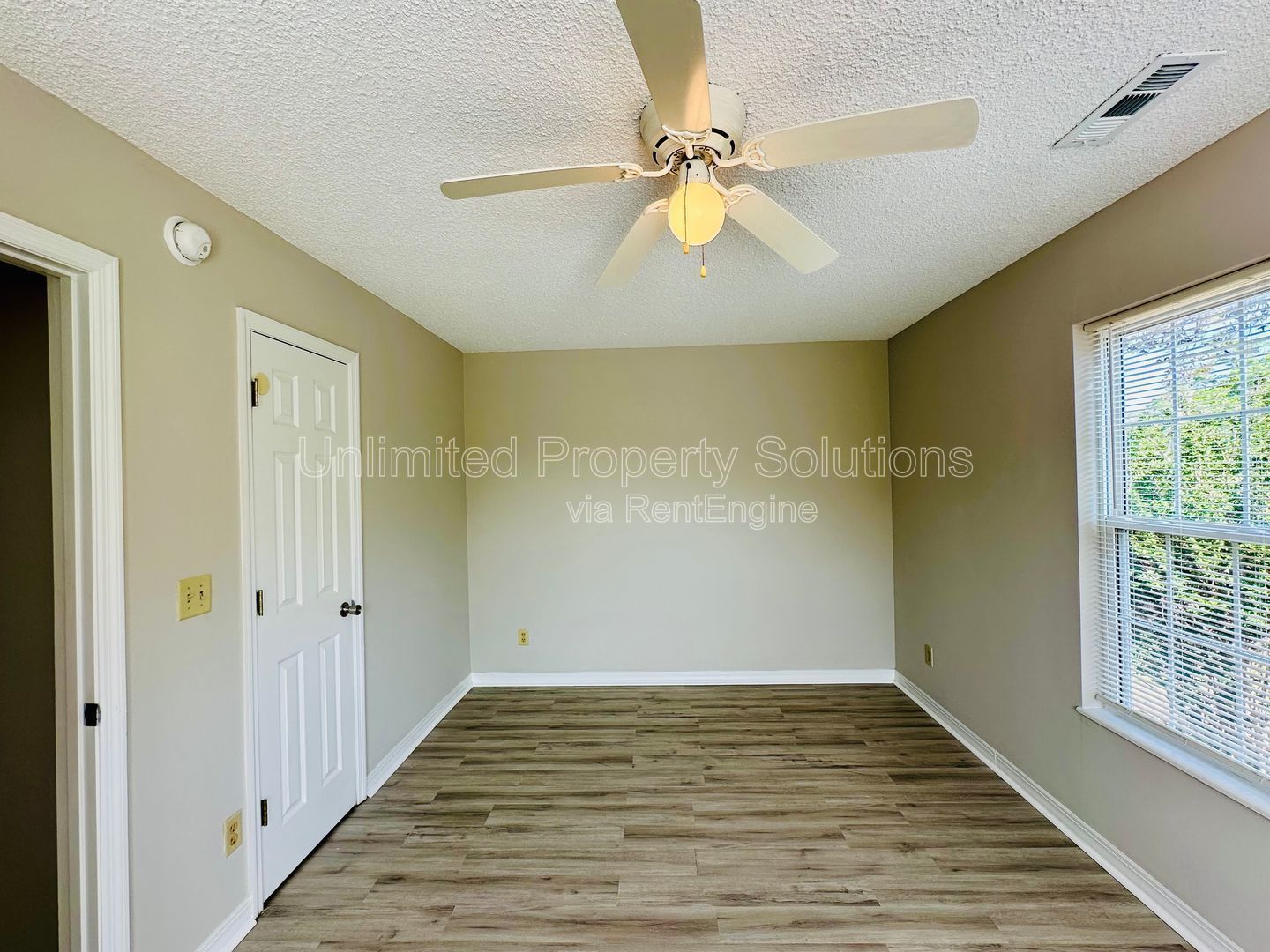 PORT CITY COMMONS - Three bedroom townhome within minutes of downtown Wilmington, riverwalk and Wilmington International Airport property image