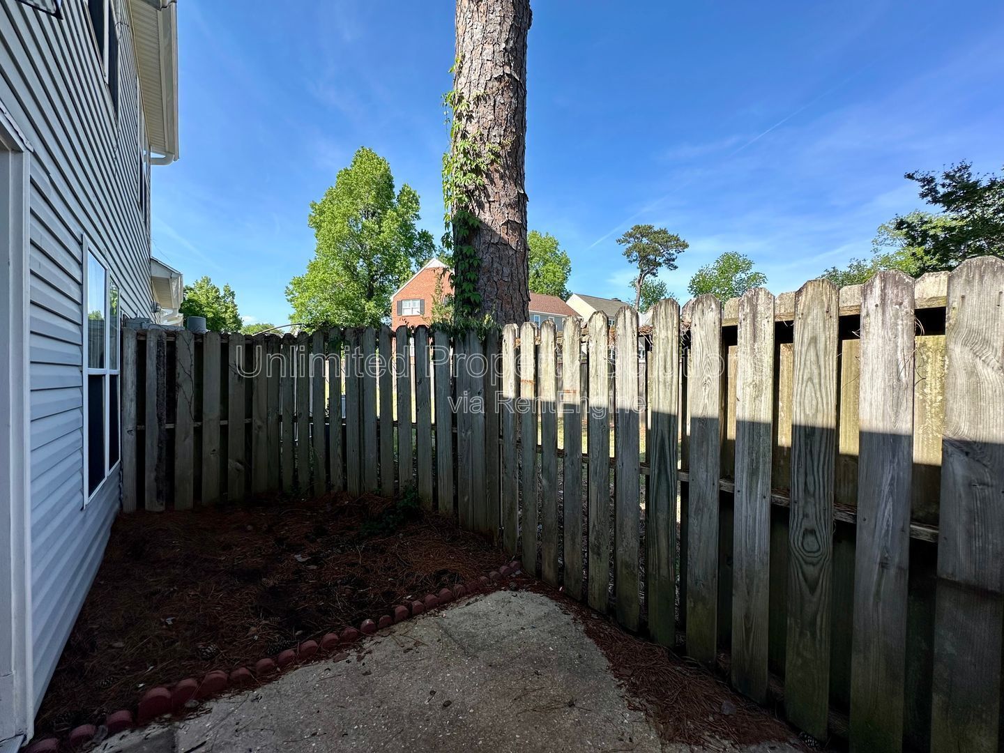 PORT CITY COMMONS - Three bedroom townhome within minutes of downtown Wilmington, riverwalk and Wilmington International Airport property image