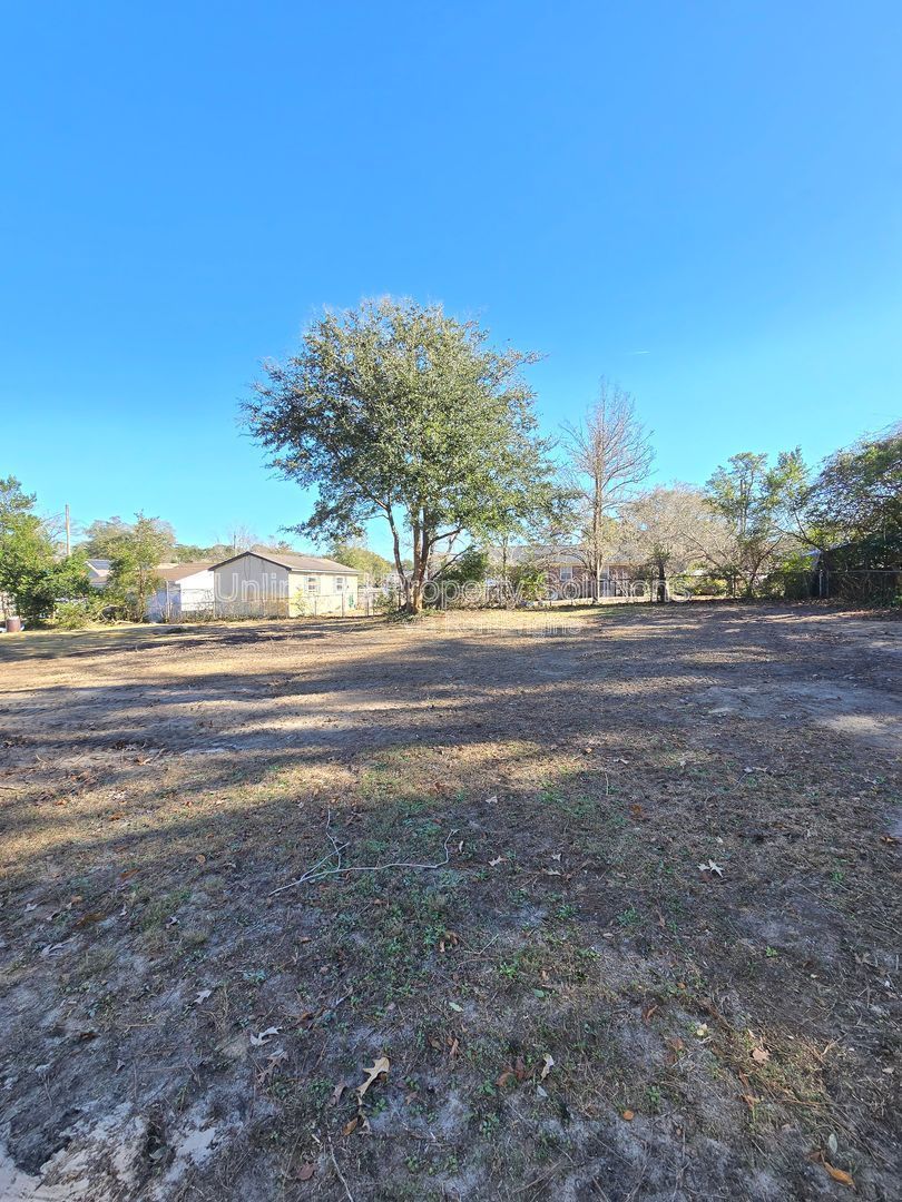 Location, Location! MYRTLE GROVE ROAD  - Private boat ramp in neighborhood! property image
