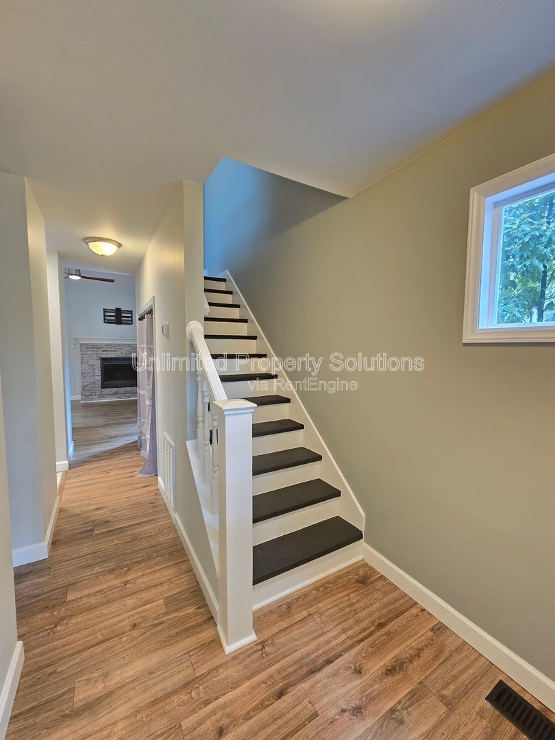 Located in desirable College Acres/Hillsdale area of Wilmington property image
