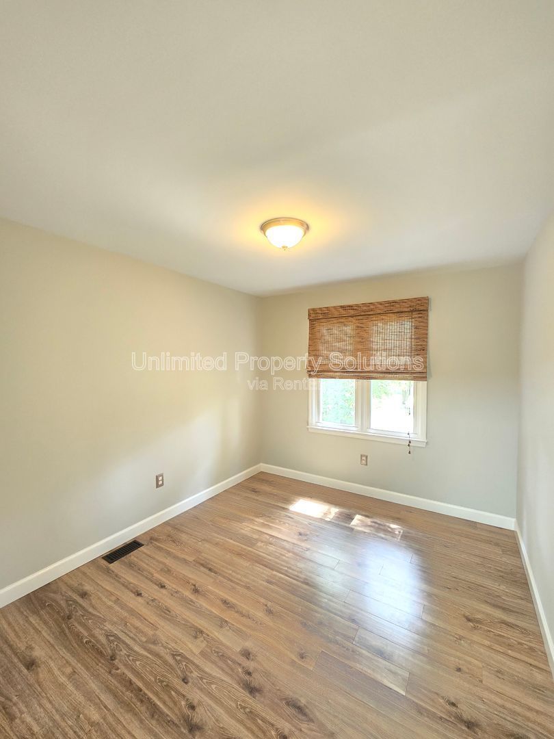 Located in desirable College Acres/Hillsdale area of Wilmington property image