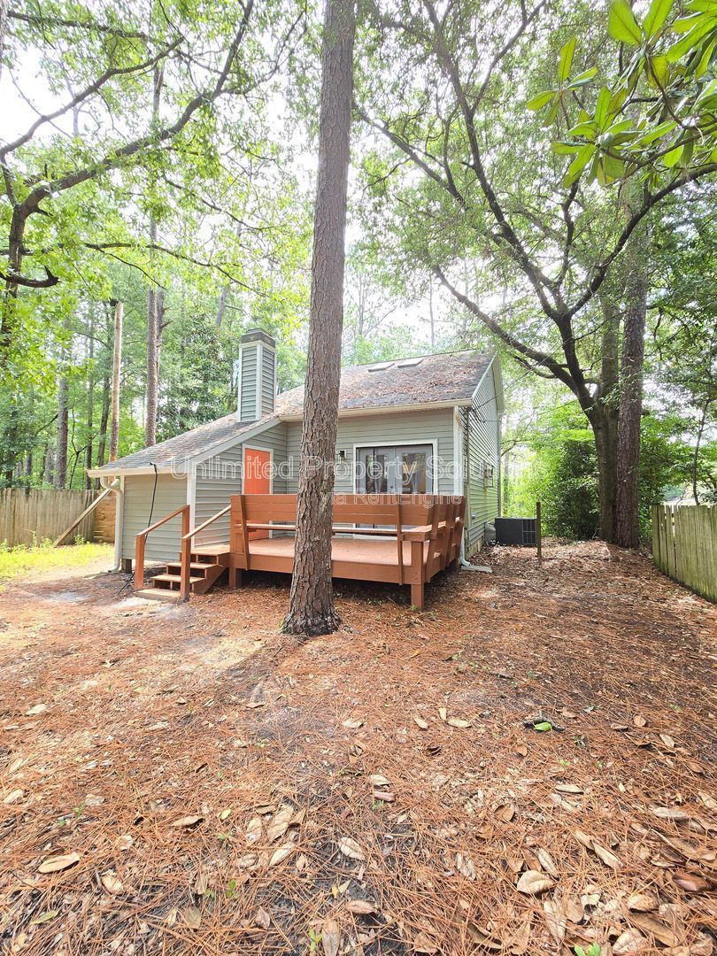 Located in desirable College Acres/Hillsdale area of Wilmington property image