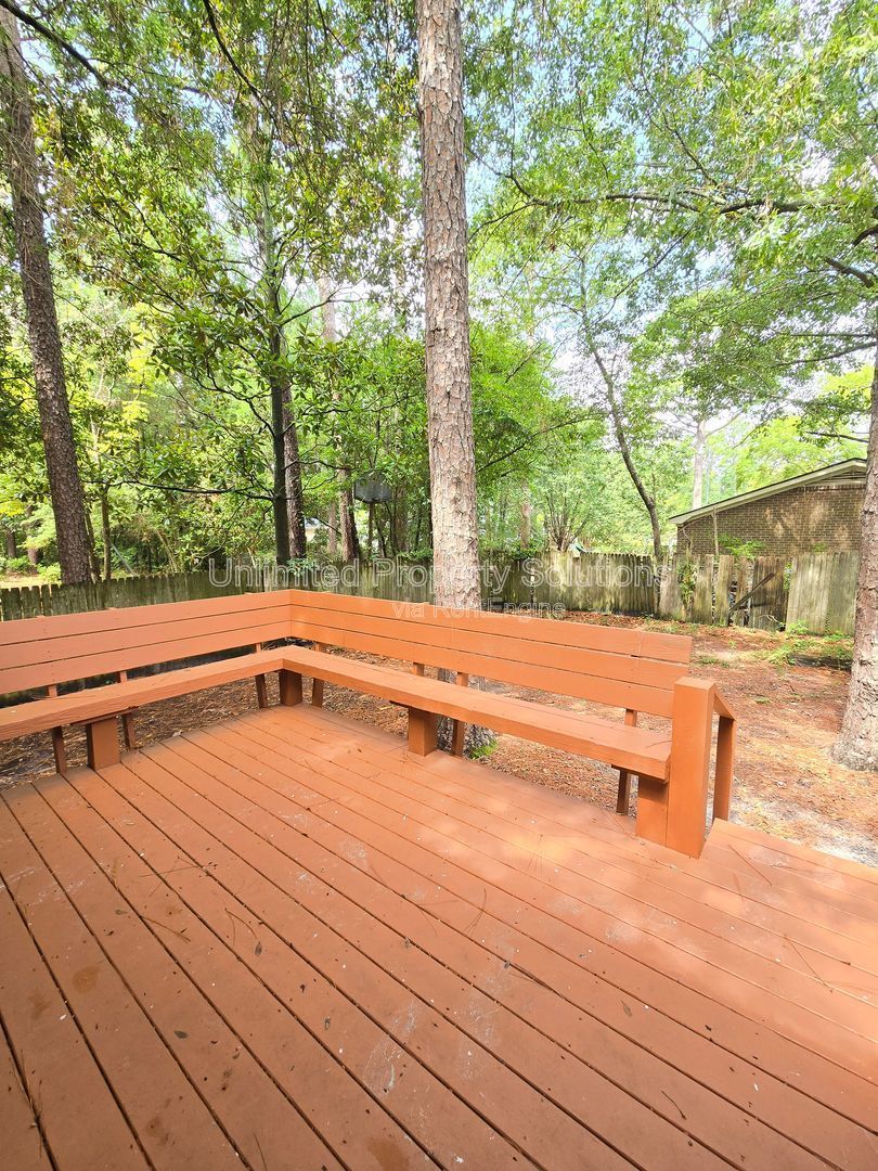Located in desirable College Acres/Hillsdale area of Wilmington property image