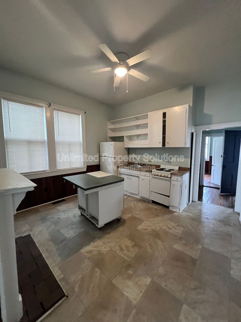 Chestnut Street - Downtown Wilmington - 2BD/1BA property image
