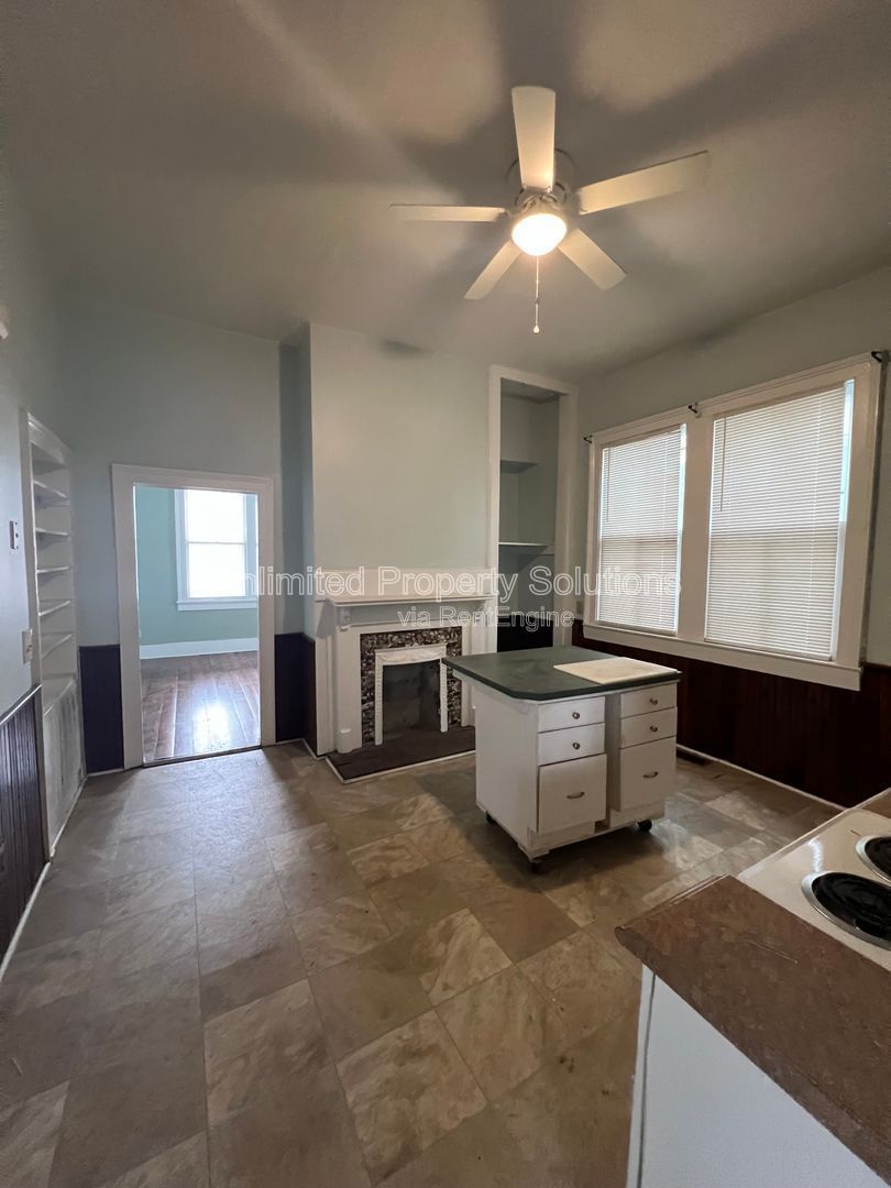 Chestnut Street - Downtown Wilmington - 2BD/1BA property image