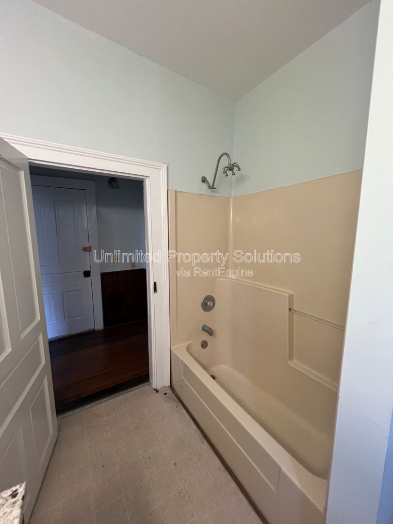 Chestnut Street - Downtown Wilmington - 2BD/1BA property image