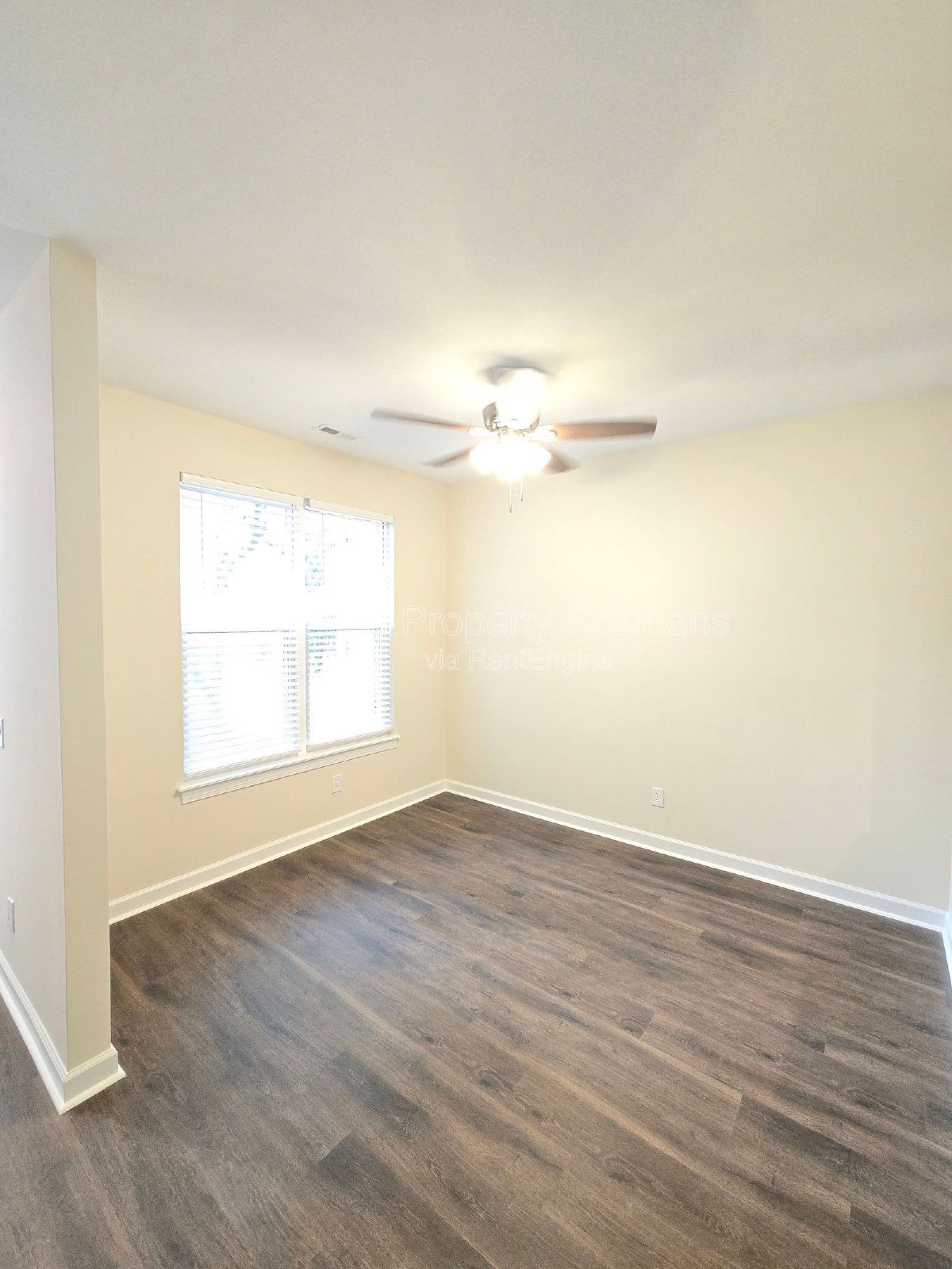 STONESTHROW - 2 Bedroom Townhome - Perfect location for UNCW Students, Faculty and Staff! property image