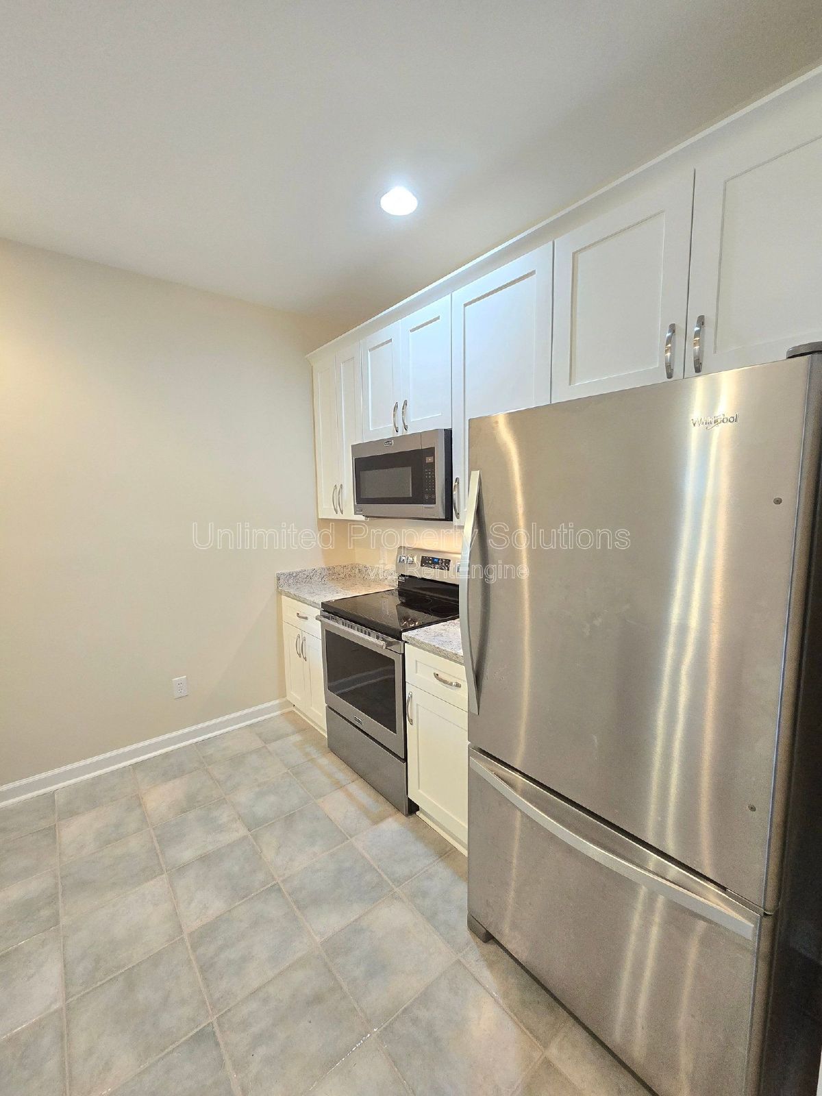 STONESTHROW - 2 Bedroom Townhome - Perfect location for UNCW Students, Faculty and Staff! property image