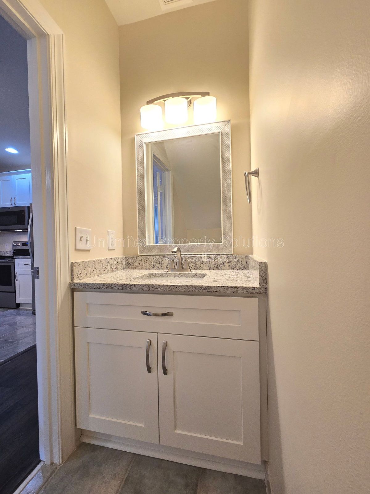 STONESTHROW - 2 Bedroom Townhome - Perfect location for UNCW Students, Faculty and Staff! property image