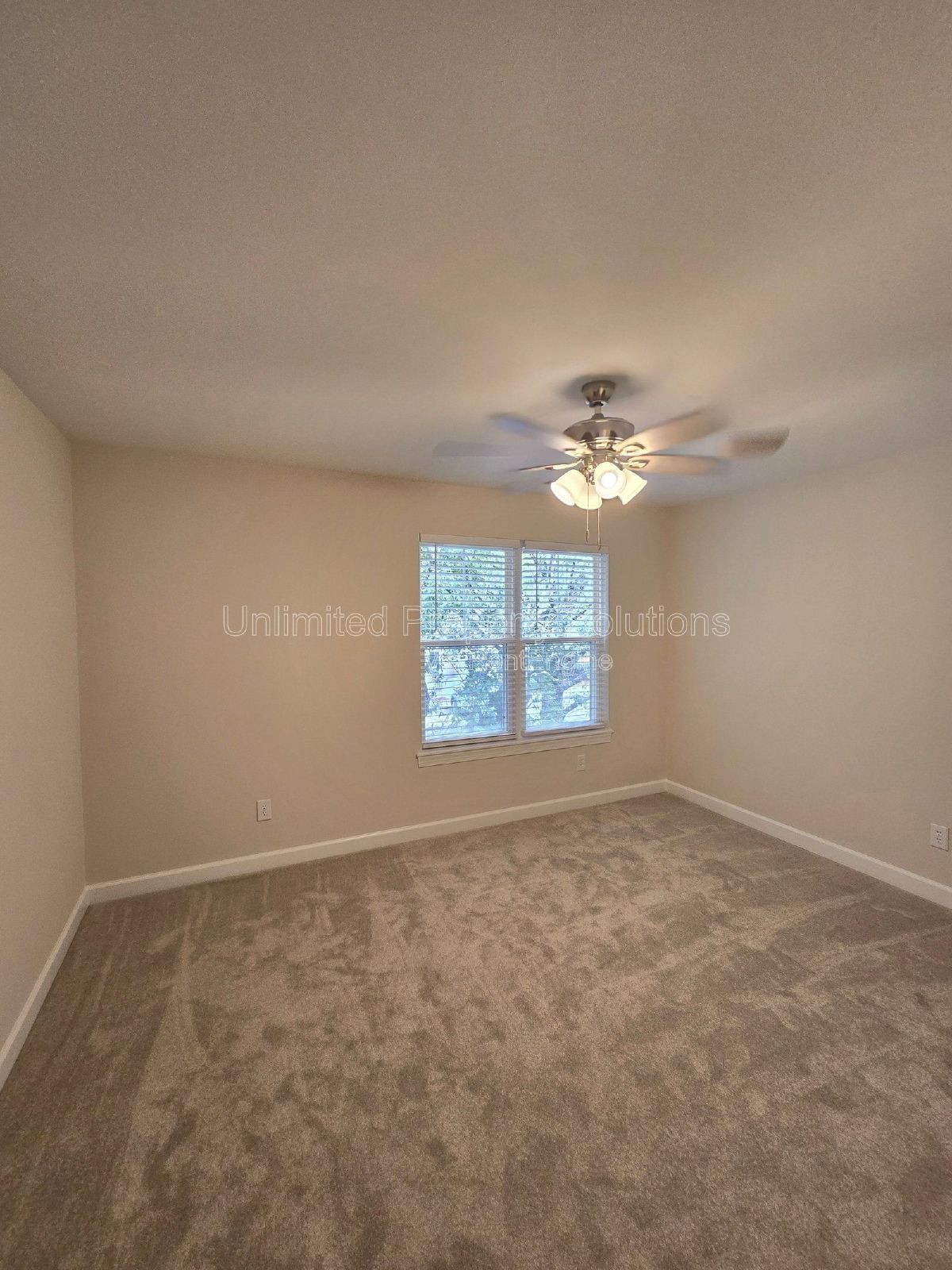 STONESTHROW - 2 Bedroom Townhome - Perfect location for UNCW Students, Faculty and Staff! property image
