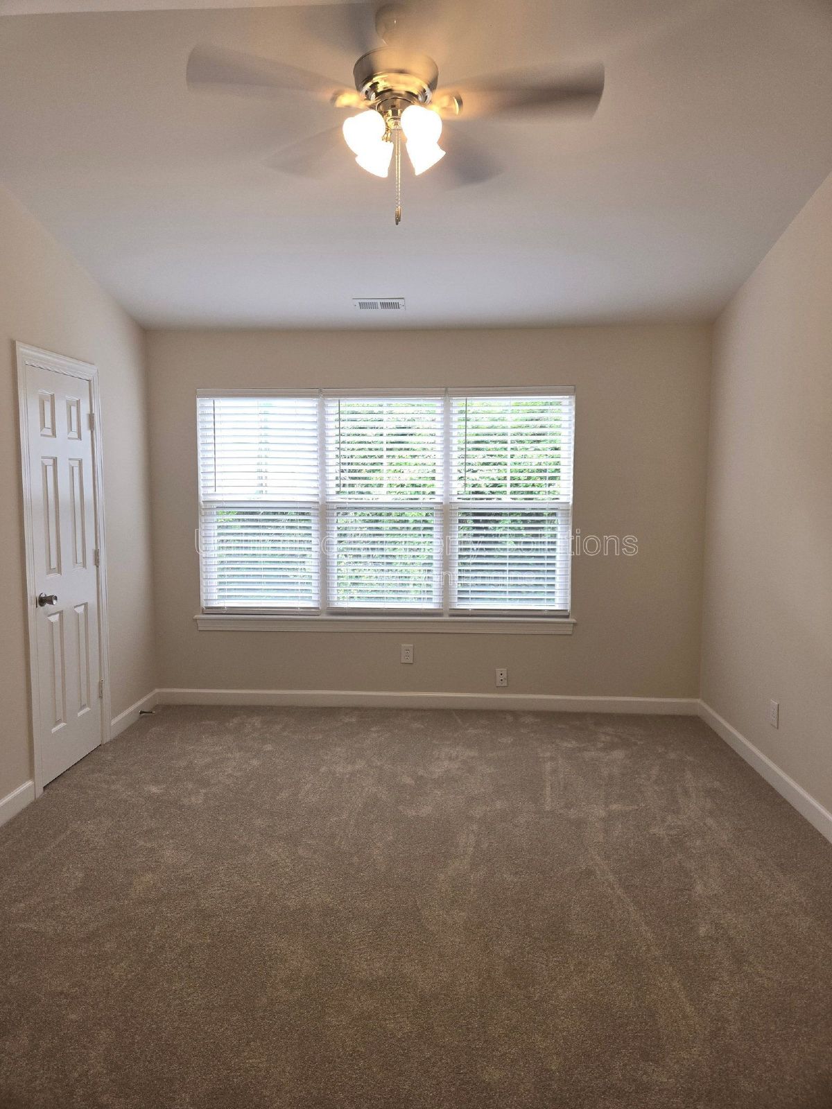 STONESTHROW - 2 Bedroom Townhome - Perfect location for UNCW Students, Faculty and Staff! property image