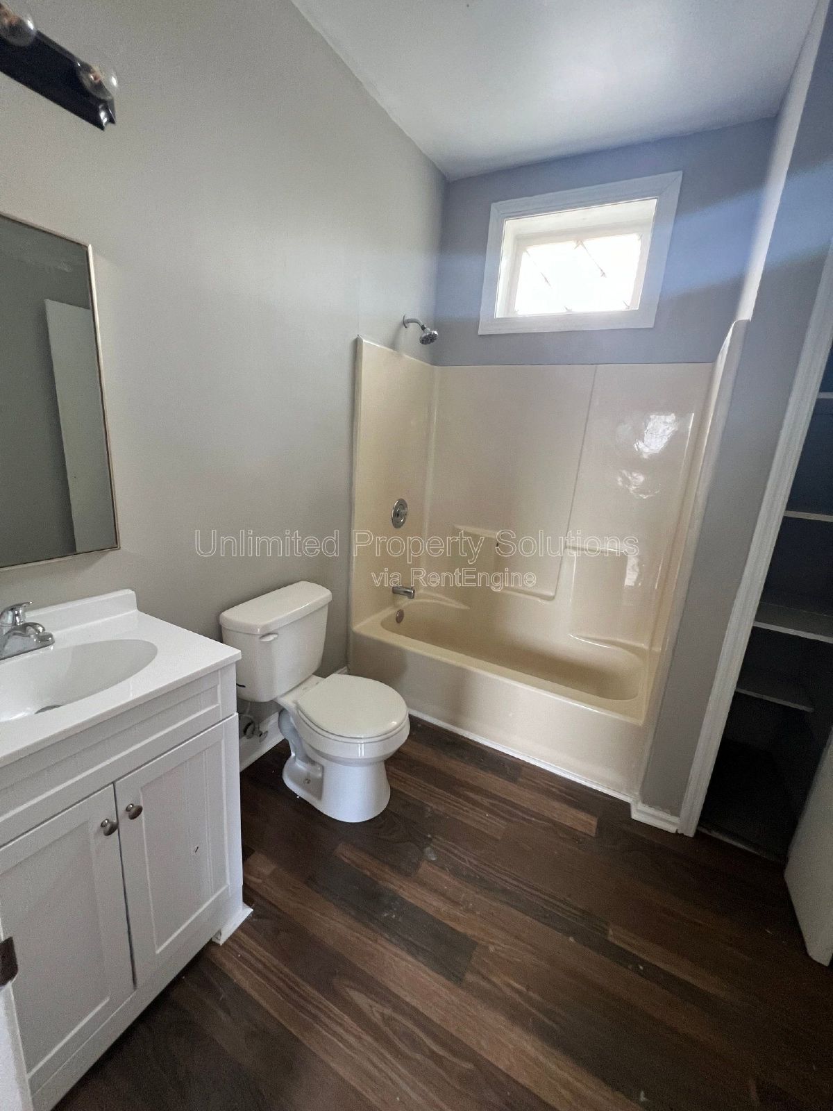 3 Bedroom Duplex - Newly Renovated - Downtown Wilmington! property image
