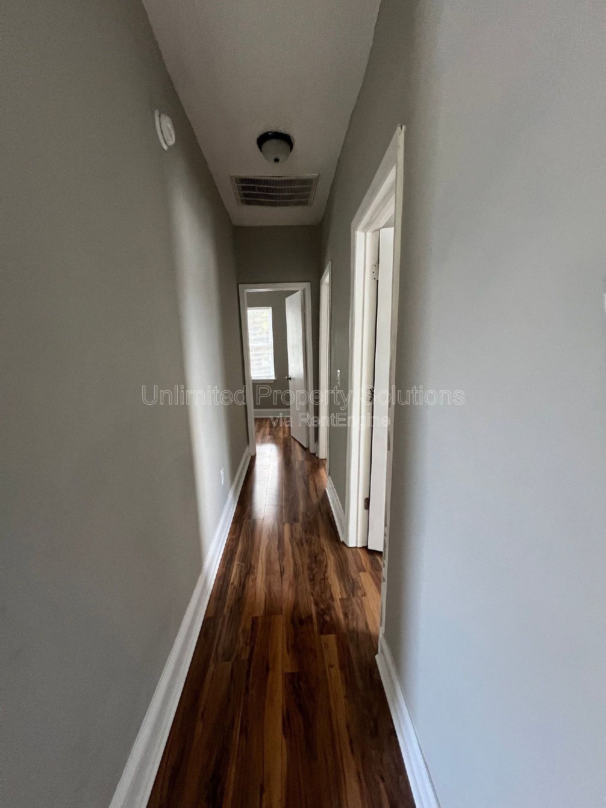 3 Bedroom Duplex - Newly Renovated - Downtown Wilmington! property image