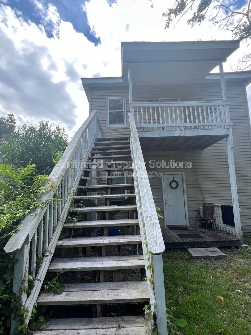 3 Bedroom Duplex - Newly Updated - Downtown Wilmington! property image