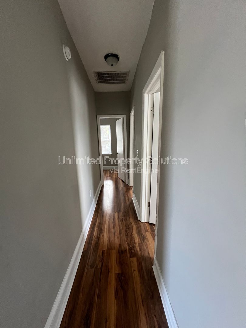 3 Bedroom Duplex - Newly Updated - Downtown Wilmington! property image
