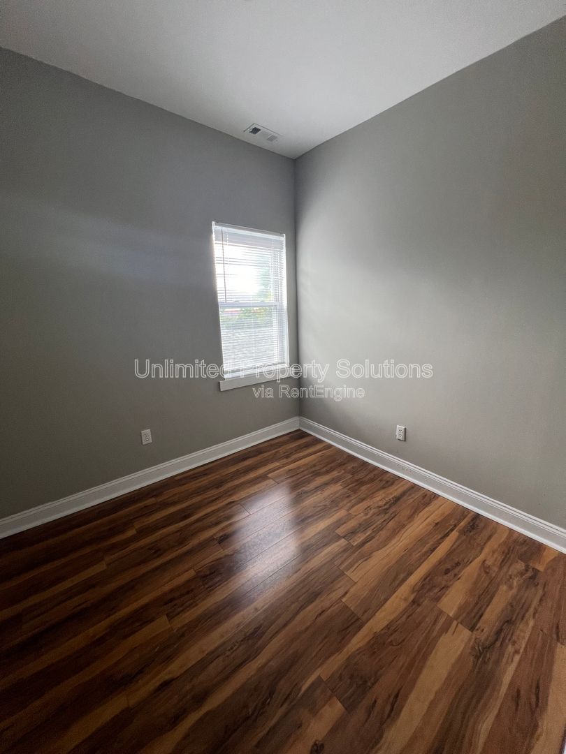 3 Bedroom Duplex - Newly Updated - Downtown Wilmington! property image