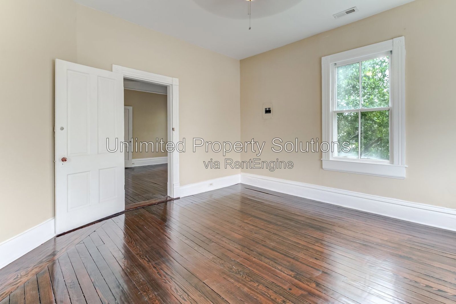 WILMINGTON - DOWNTOWN - 2 BD/1 BA - Only blocks from dining, nightlife, breweries and Wilmington Riverwalk property image
