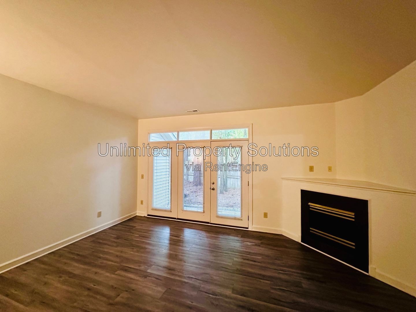 FOREST COVE TOWNHOME - 2 Bedroom/2.5 Bath Townhome close to UNCW, Wrightsville Beach and Mayfaire! property image