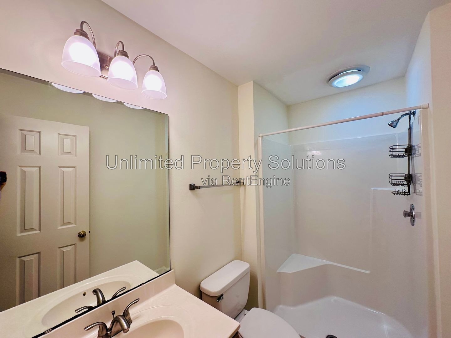 FOREST COVE TOWNHOME - 2 Bedroom/2.5 Bath Townhome close to UNCW, Wrightsville Beach and Mayfaire! property image