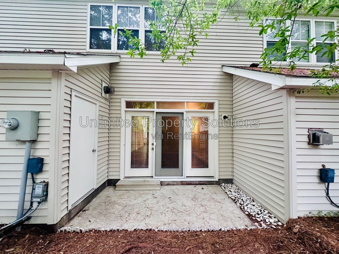 FOREST COVE TOWNHOME - 2 Bedroom/2.5 Bath Townhome close to UNCW, Wrightsville Beach and Mayfaire! property image