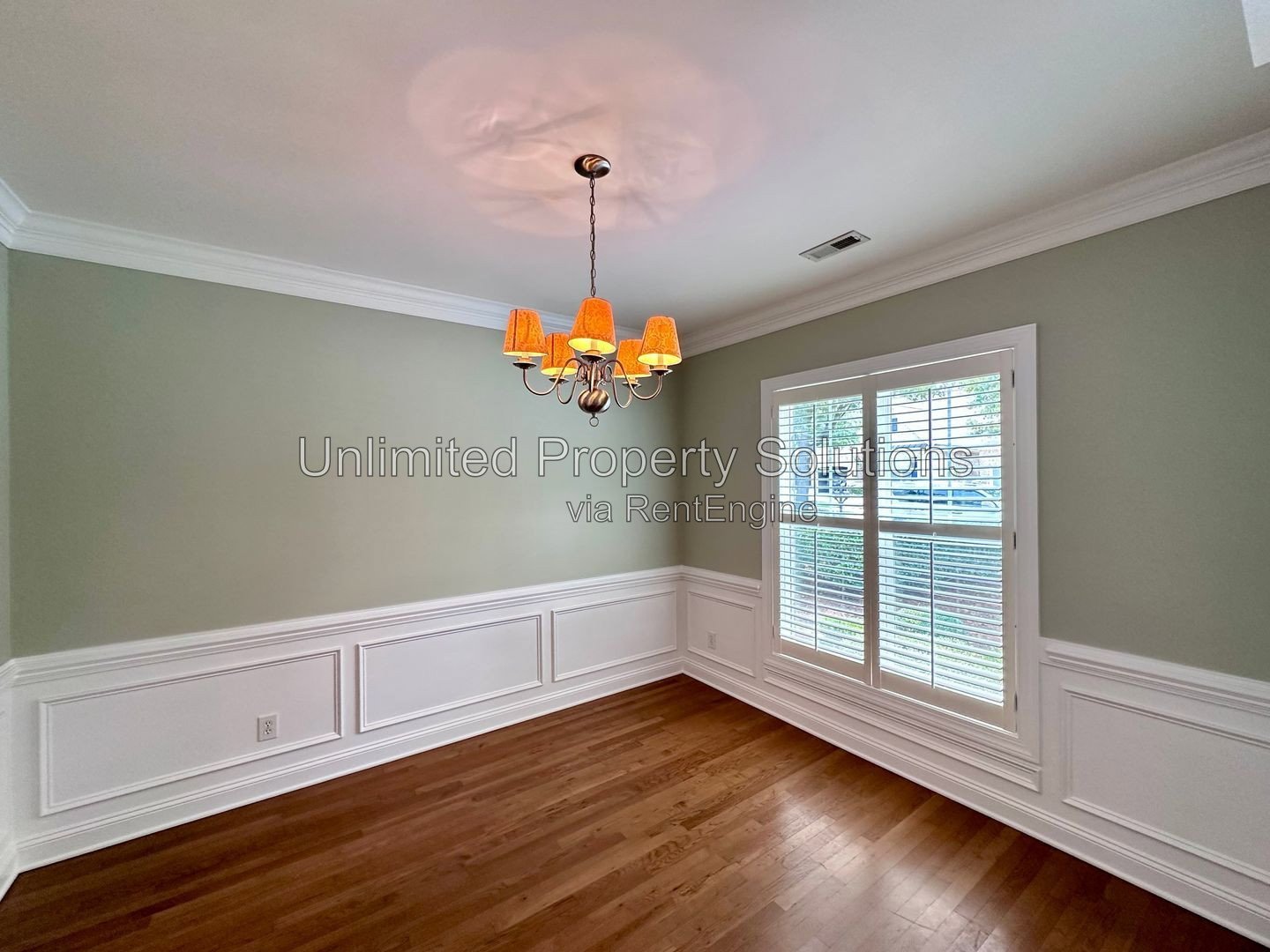 THE COTTAGES AT HOLLY GLEN - 3 Bedroom/2 Bathroom - Great neighborhood, close to midtown, Wrightsville Beach and easy access to I-40/HWY 74 property image