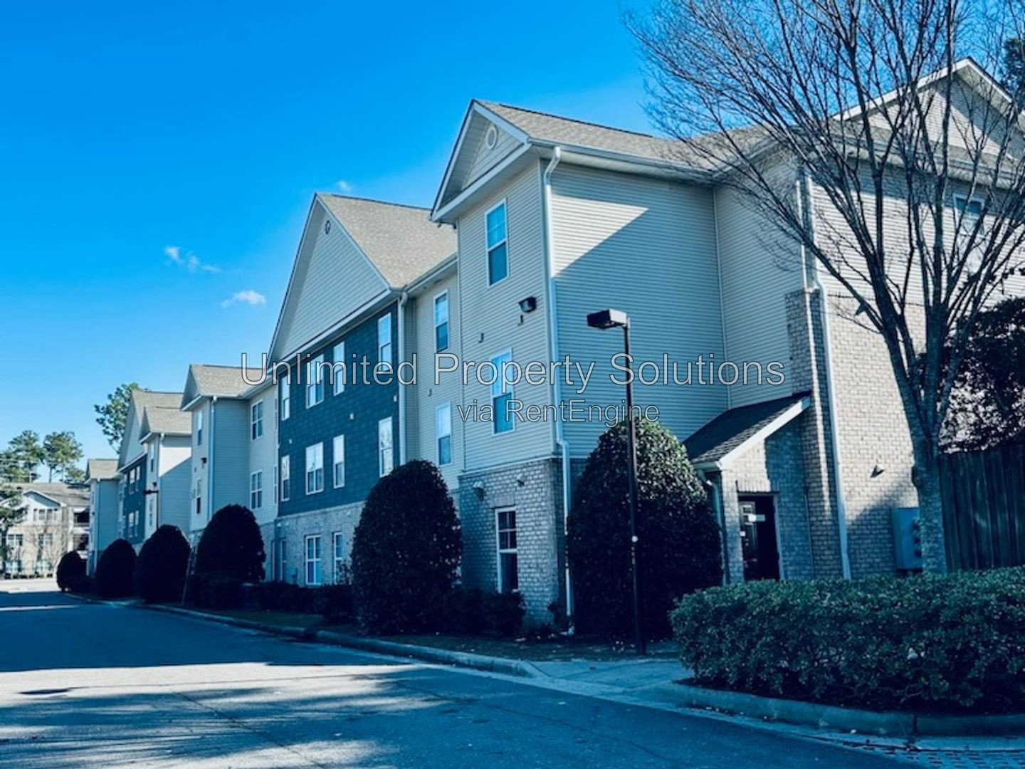 3 Bedroom Condo - Great location - near UNCW, Randall Parkway, MLK Parkway - everything! property image