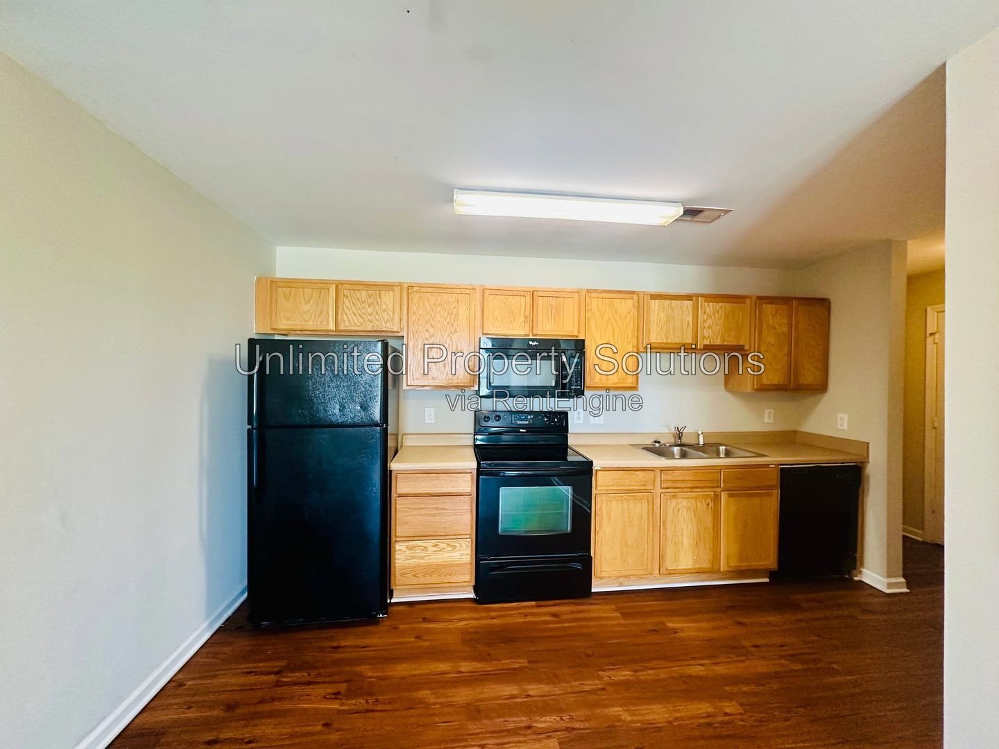 3 Bedroom Condo - Great location - near UNCW, Randall Parkway, MLK Parkway - everything! property image