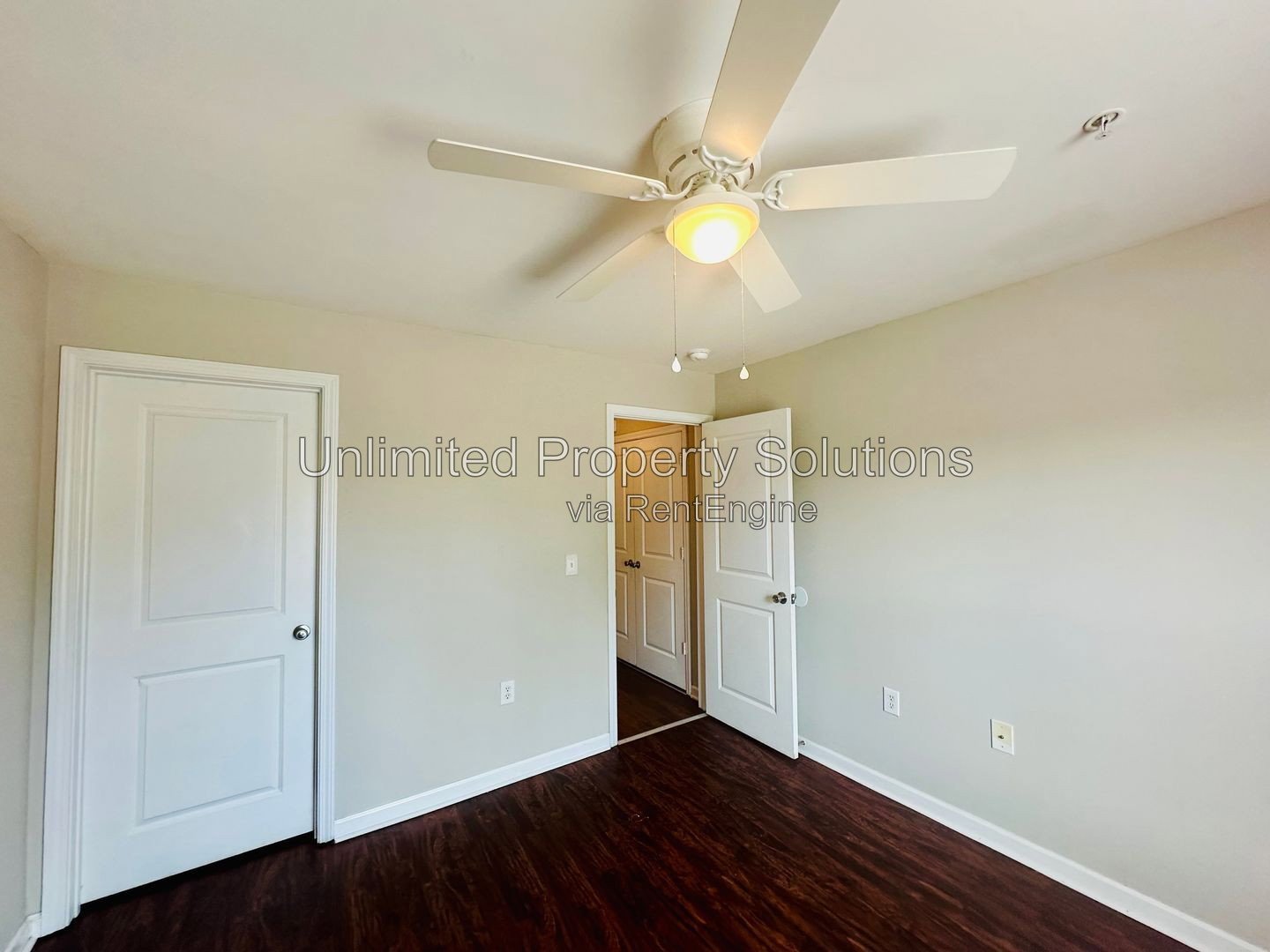3 Bedroom Condo - Great location - near UNCW, Randall Parkway, MLK Parkway - everything! property image