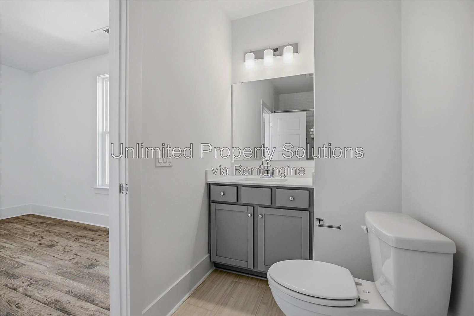 CAROLINA BEACH - NEW CONSTRUCTION - 3 Bedroom/3.5 Bathroom property image
