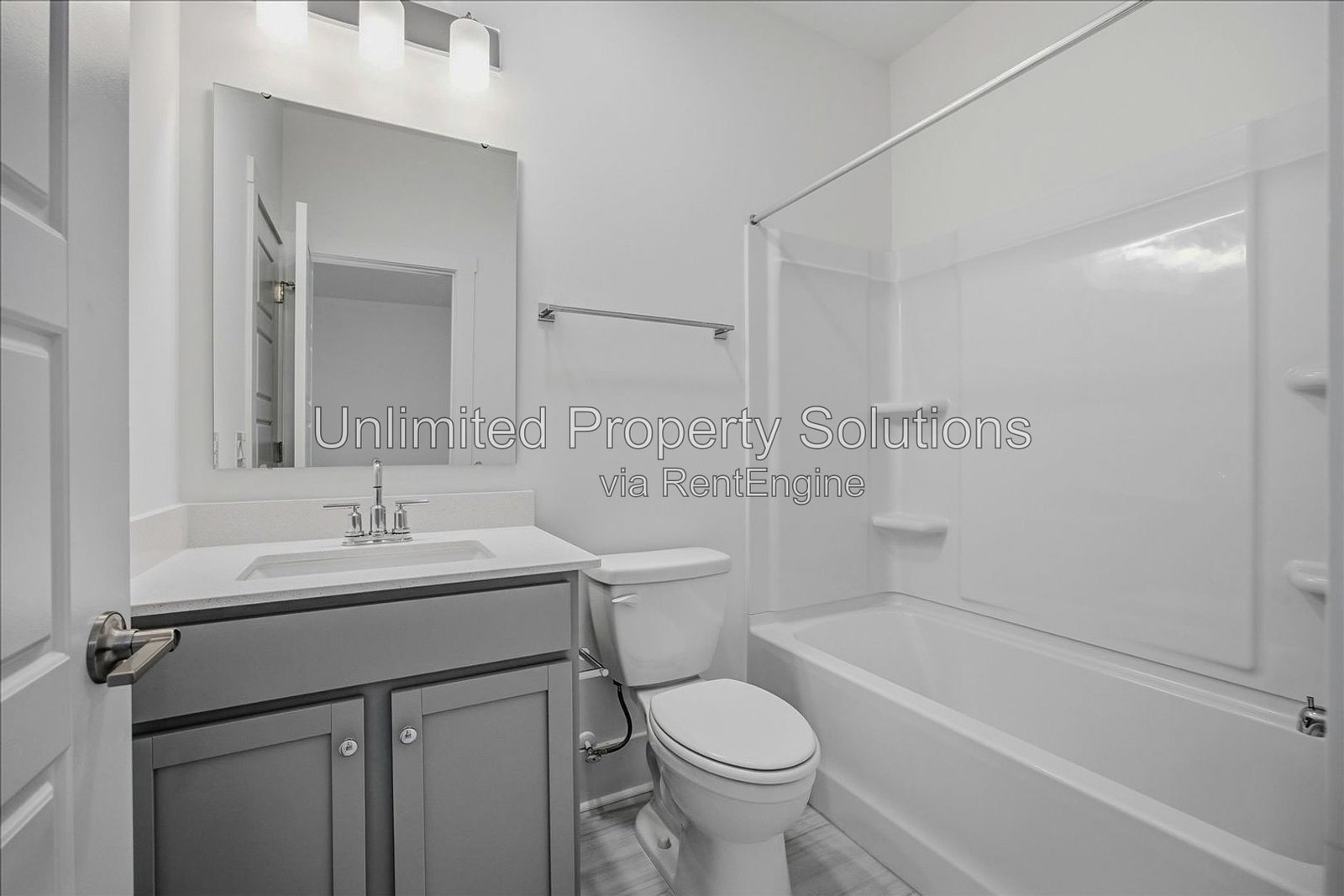 CAROLINA BEACH - NEW CONSTRUCTION - 3 Bedroom/3.5 Bathroom property image